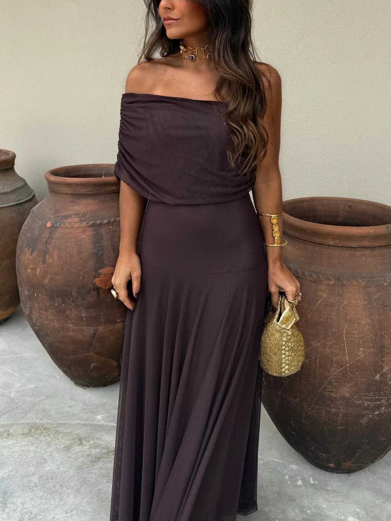 Robe longue en mousseline à épaules dénudées pour femme
