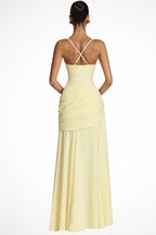 Robe longue jaune froncée décolleté carré pour femme