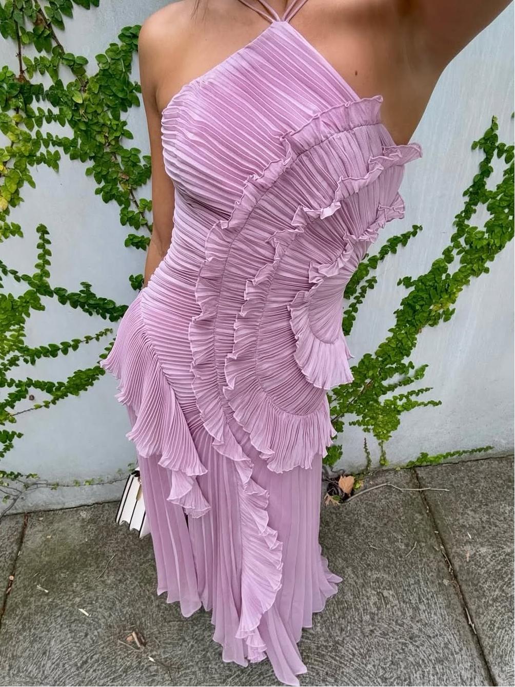 Robe longue plissée asymétrique une épaule