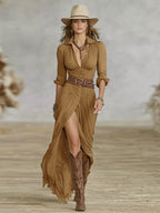 Robe longue plissée col V boutonnée