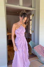 Robe longue plissée col licou à volants pour femme