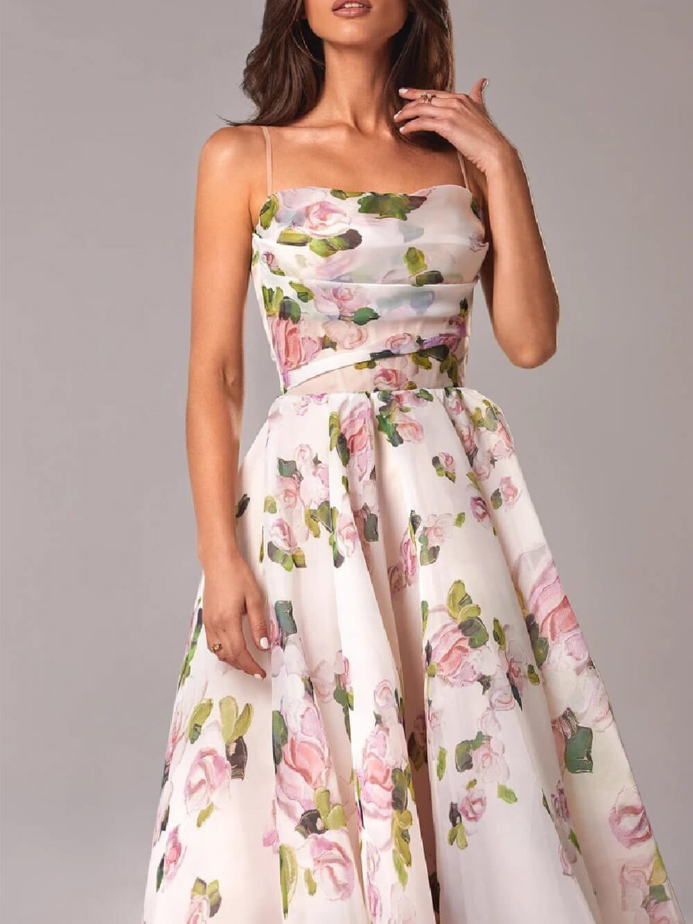 Robe midi évasée à bretelles fleuries
