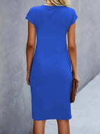Robe midi ajustée col rond manches courtes pour femme