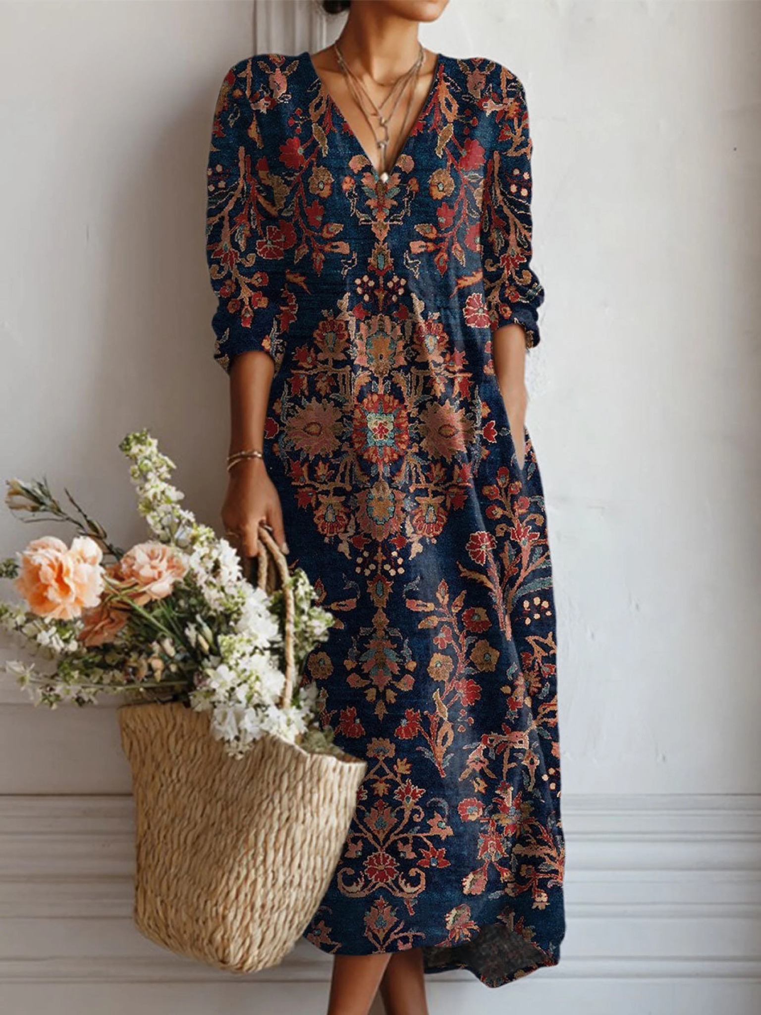 Robe midi col V imprimé floral bleu pour femme – vue 3