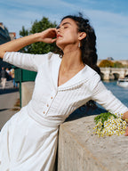 Robe midi brodée à buste plissé pour femme