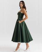 Robe midi évasée à bustier cœur