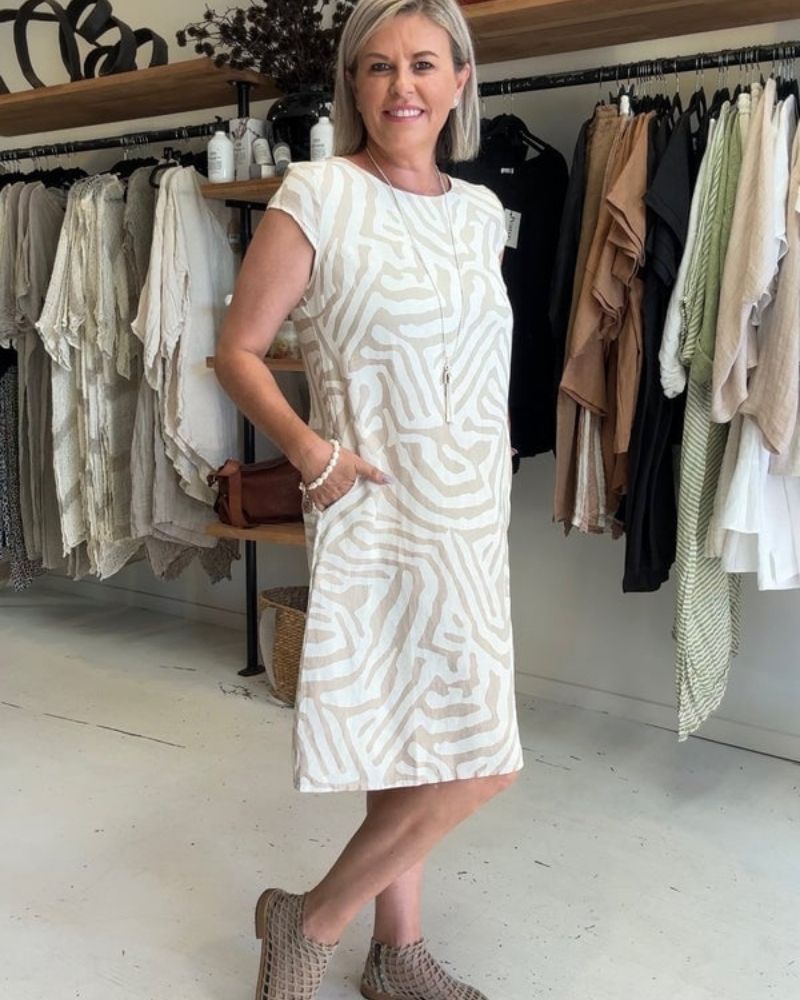 Robe midi motif abstrait à manches courtes pour femme