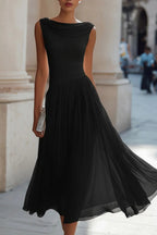 Robe midi plissée sans manches col bénitier pour femme