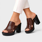 Sandales talon bloc plateforme brides croisées marron pour femme