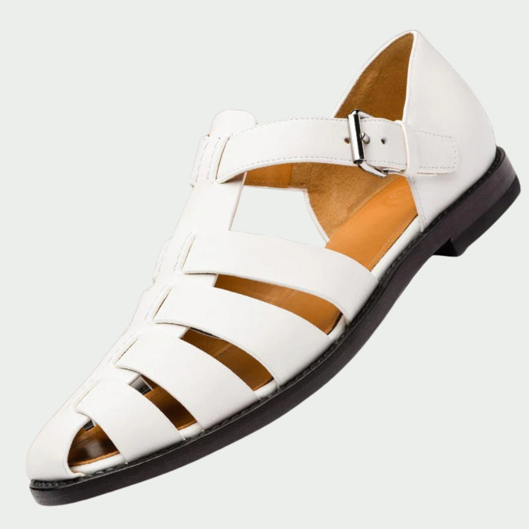 Sandales ouvertes à brides en cuir avec boucle
