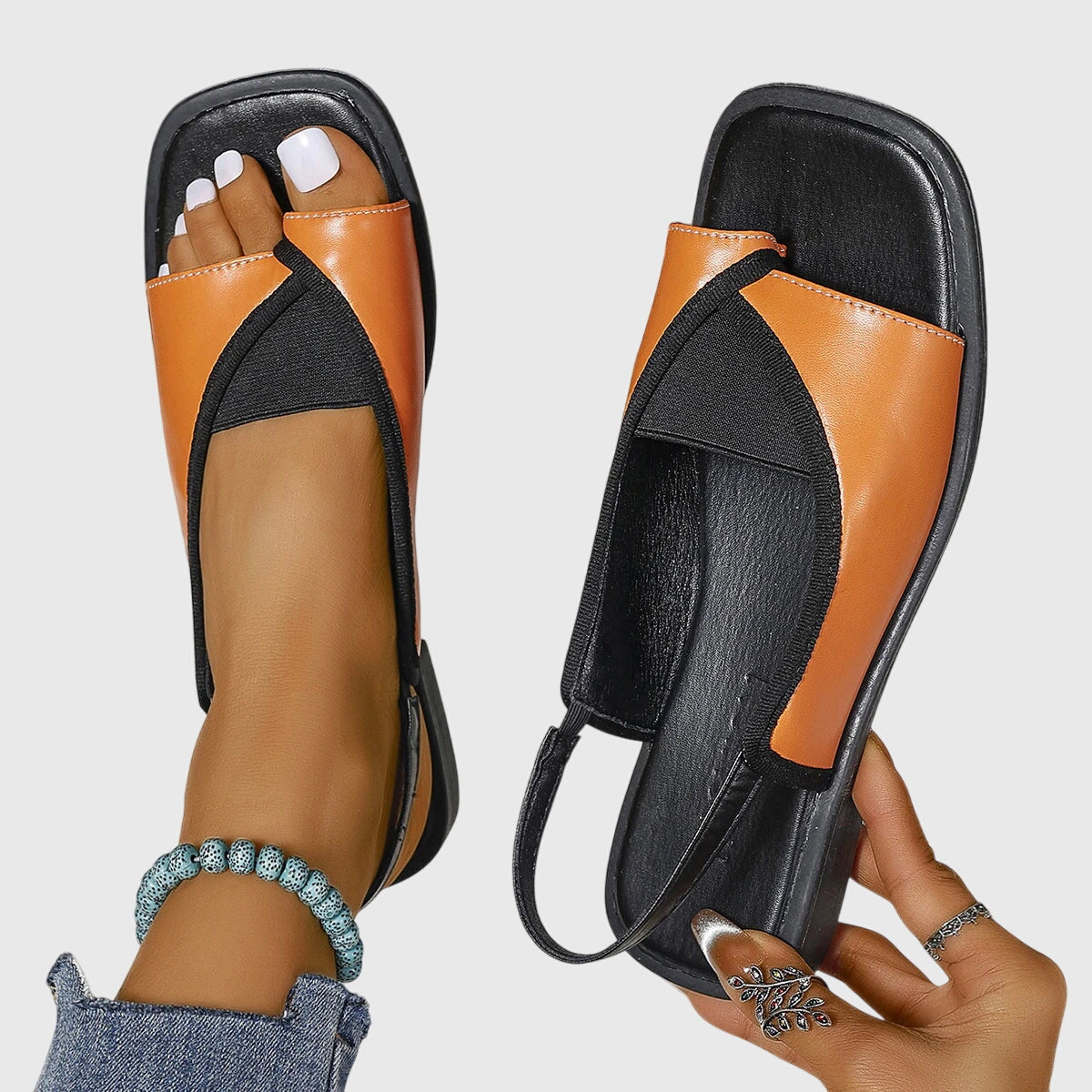 Sandales plates à brides croisées bicolores orange pour femme