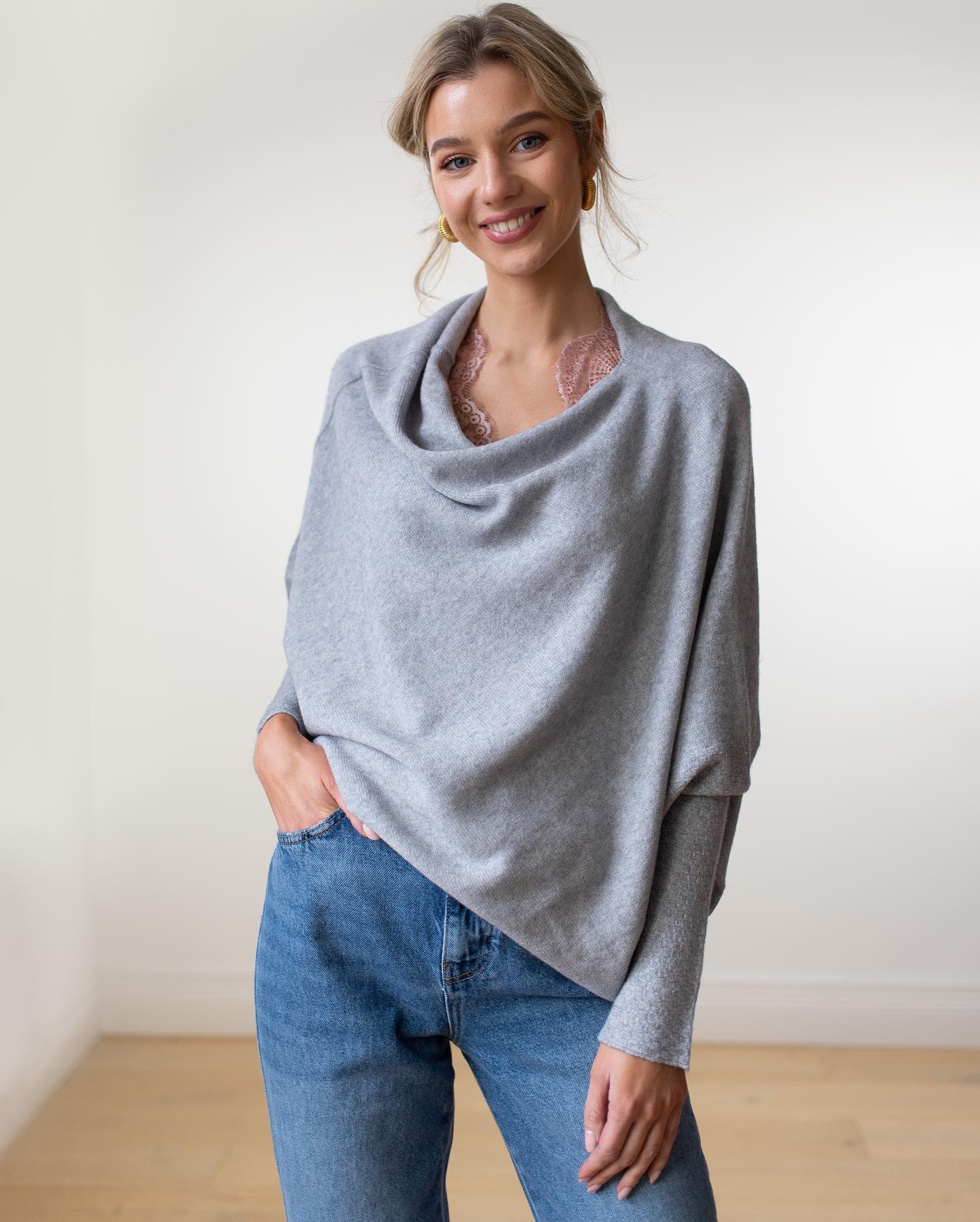 Top poncho asymétrique col bateau manches longues pour femme