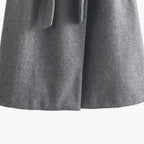 Trench long à capuche et ceinture pour femme – vue 8
