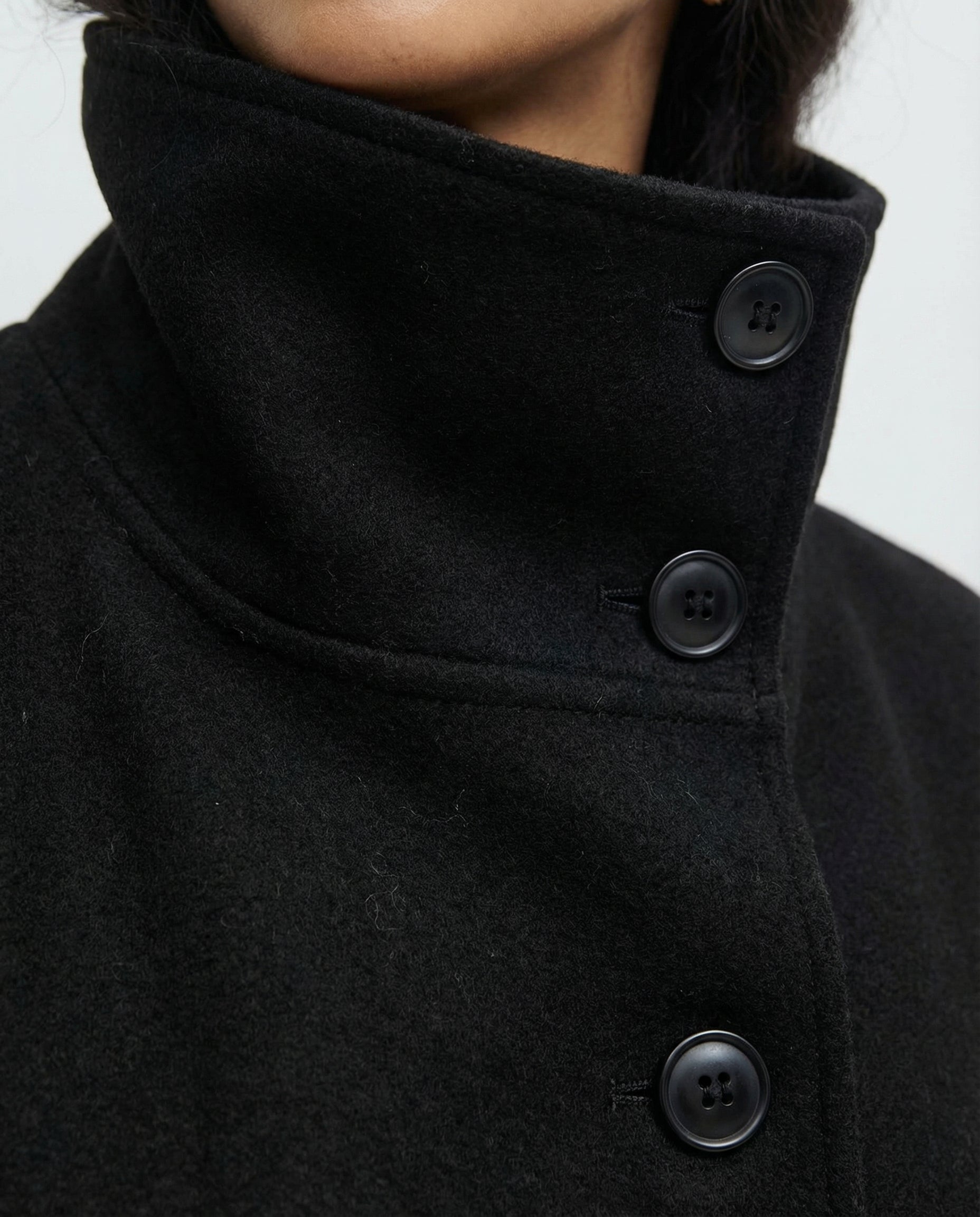 Veste cape col haut à ceinture pour femme – vue 4