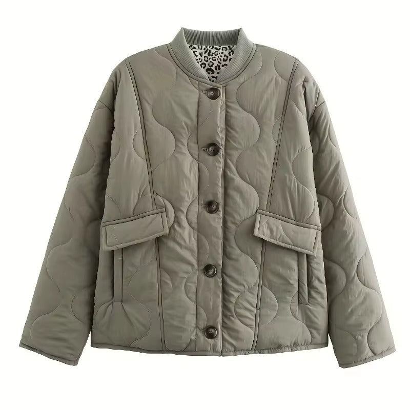 Veste courte matelassée à manchettes léopard vert pour femme