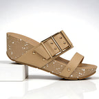 Sandales compensées cuir boucle dorée vue de face