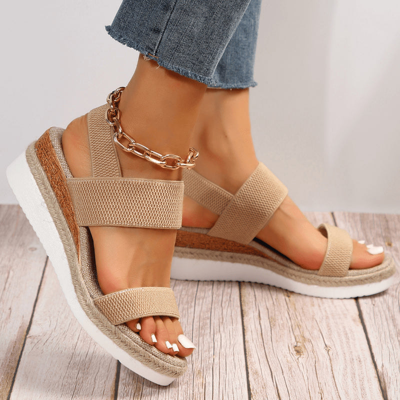 Sandales espadrilles beige à plateforme avec brides élastiques, vue de face
