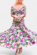 Vue arrière complète de la robe