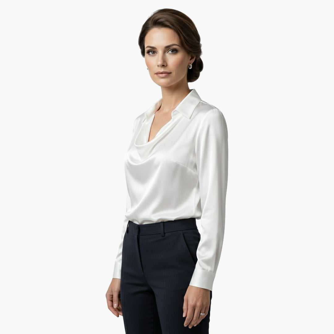 Blouse satinée vue de profil gauche