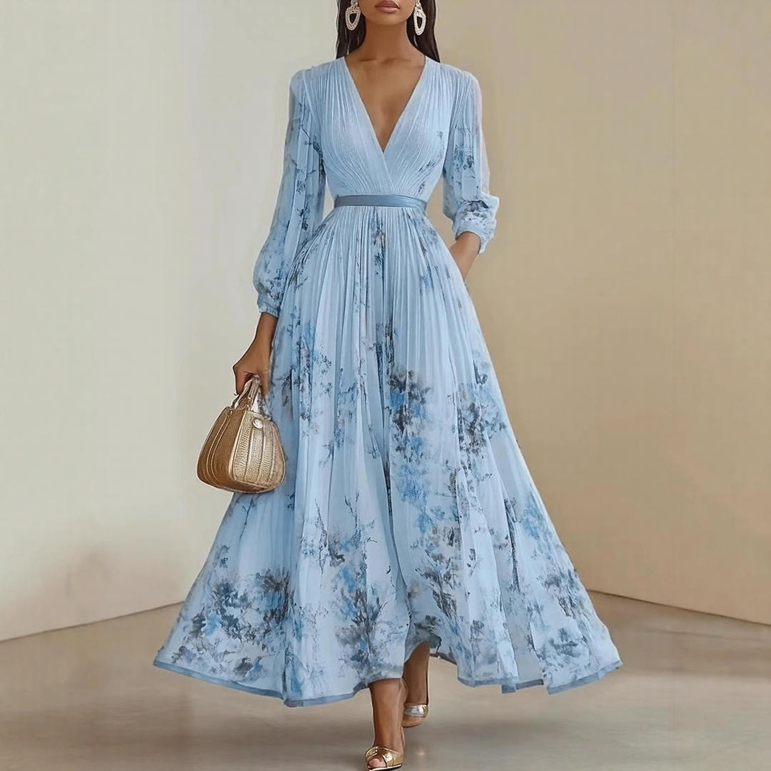 Robe floral bleu, vue de dos et drapé du tissu