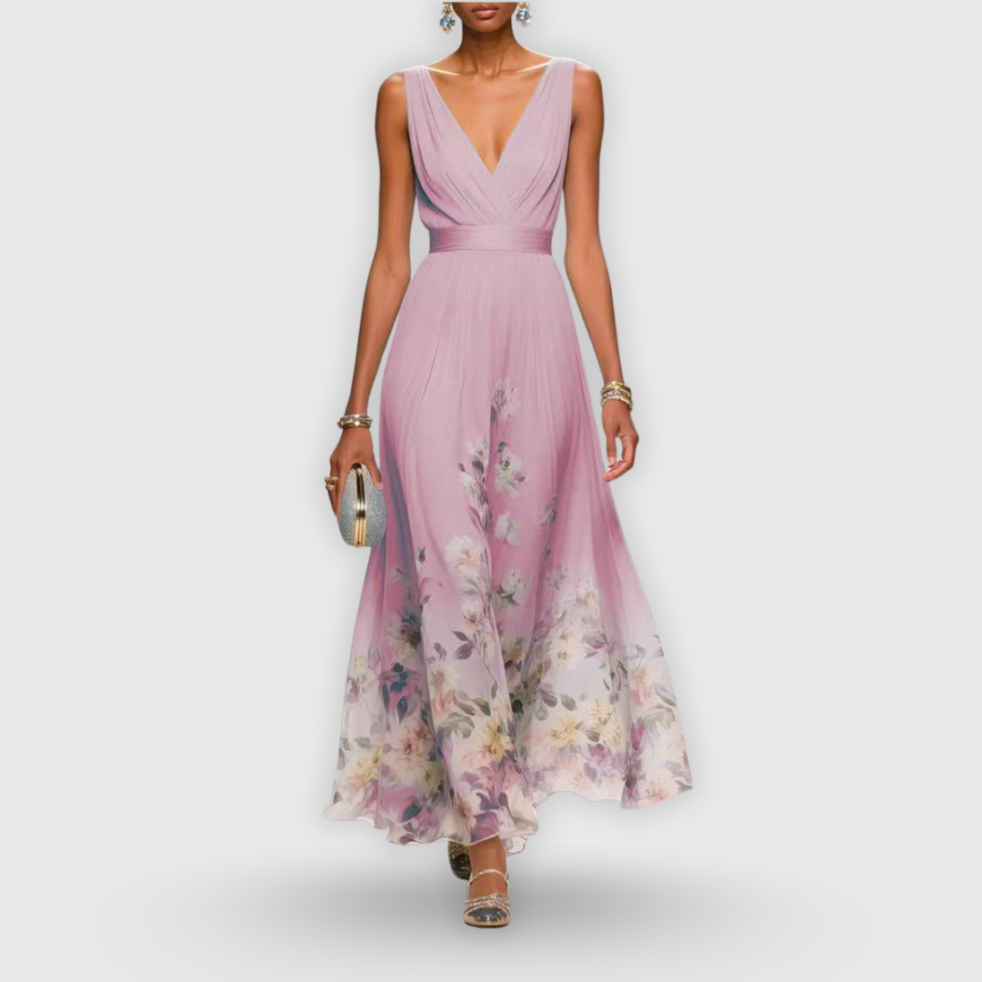 Détail du col V et corsage plissé de la robe florale